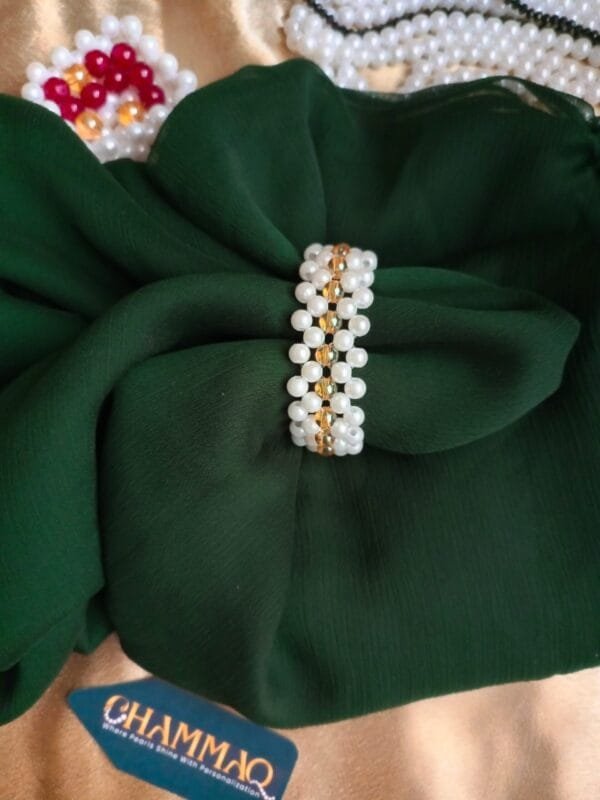 Classic Pearl beads Bracelet by CHAMMAQ