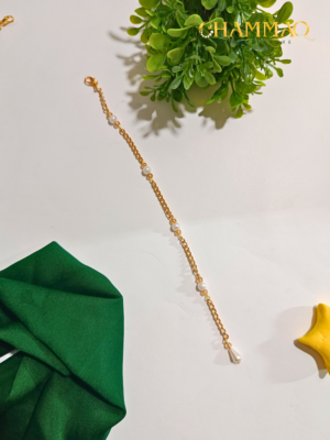 Gold chain beaded bracelet by CHAMMAQ